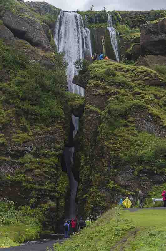 Islandia 091 - catarata de Gljufrabui.jpg